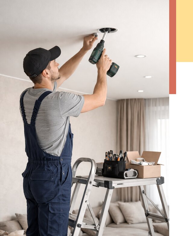 Установка и монтаж точечных светильников в натяжной потолок в Новоалтайске от 1840 руб. | ОТДЕЛОЧНИК-Нвл